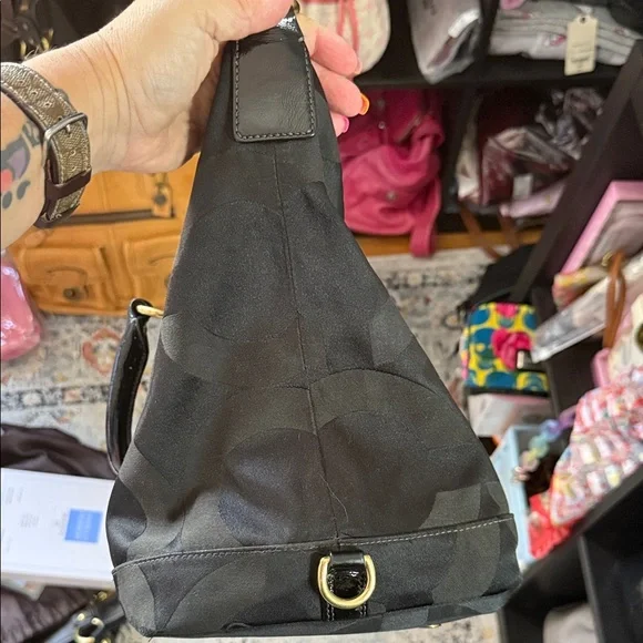 Coach Weekender Bag - Picture 9 of 17